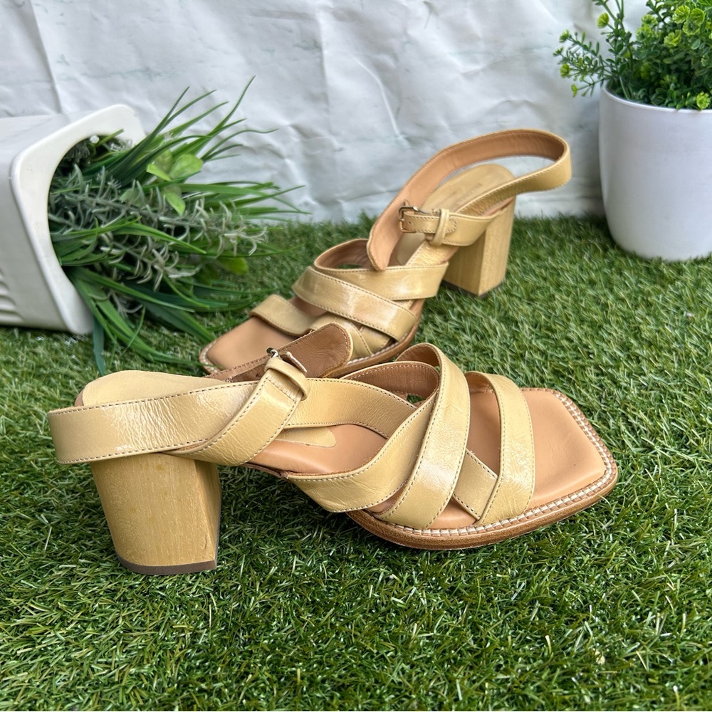 PALOMA BARCELO
Women's beige leather sandals with square toe size 36 US 6 - Picture 8 of 17